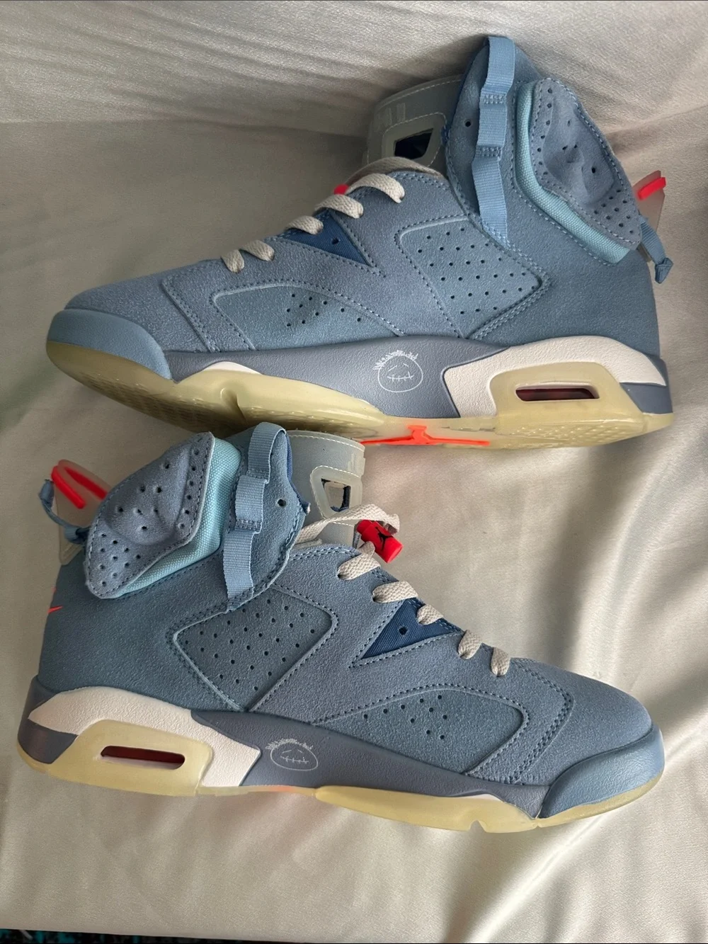 New! “RARE” Travis Scott x Air Jordan 6 